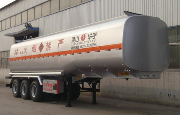 LHY9408GRY易燃液体运输半挂车(图1)