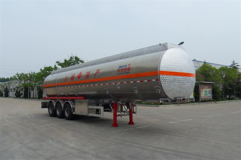 LHY9409GYYA铝合金运油半挂车(图1)