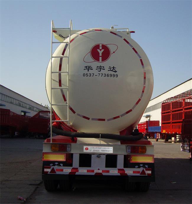 LHY9402GFLB低密度粉粒物料运输半挂车(图2)